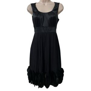 MINT Jodi Arnold LBD Silk Pleated Skirt Dress Size 2